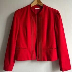 Vintage red wool jacket with puffed shoulder, and pleated front women’s small